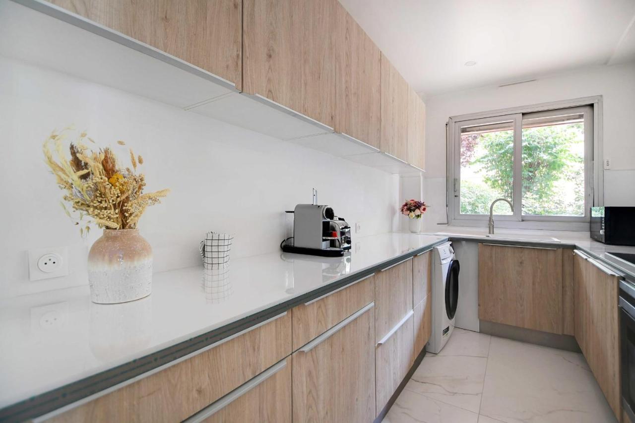 Elegant Apartment - 2Br-6P - Tour Eiffel Parijs Buitenkant foto