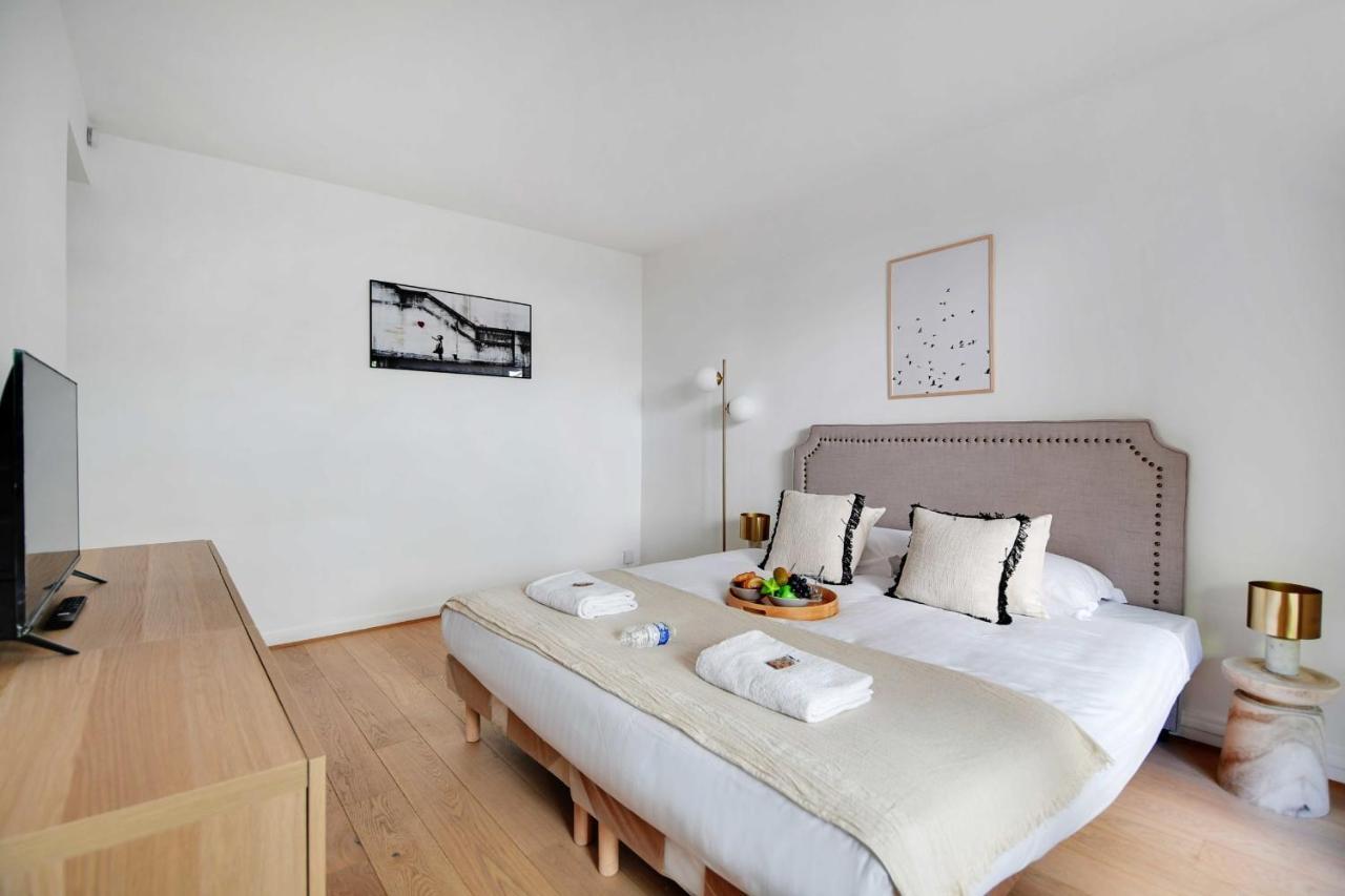 Elegant Apartment - 2Br-6P - Tour Eiffel Parijs Buitenkant foto