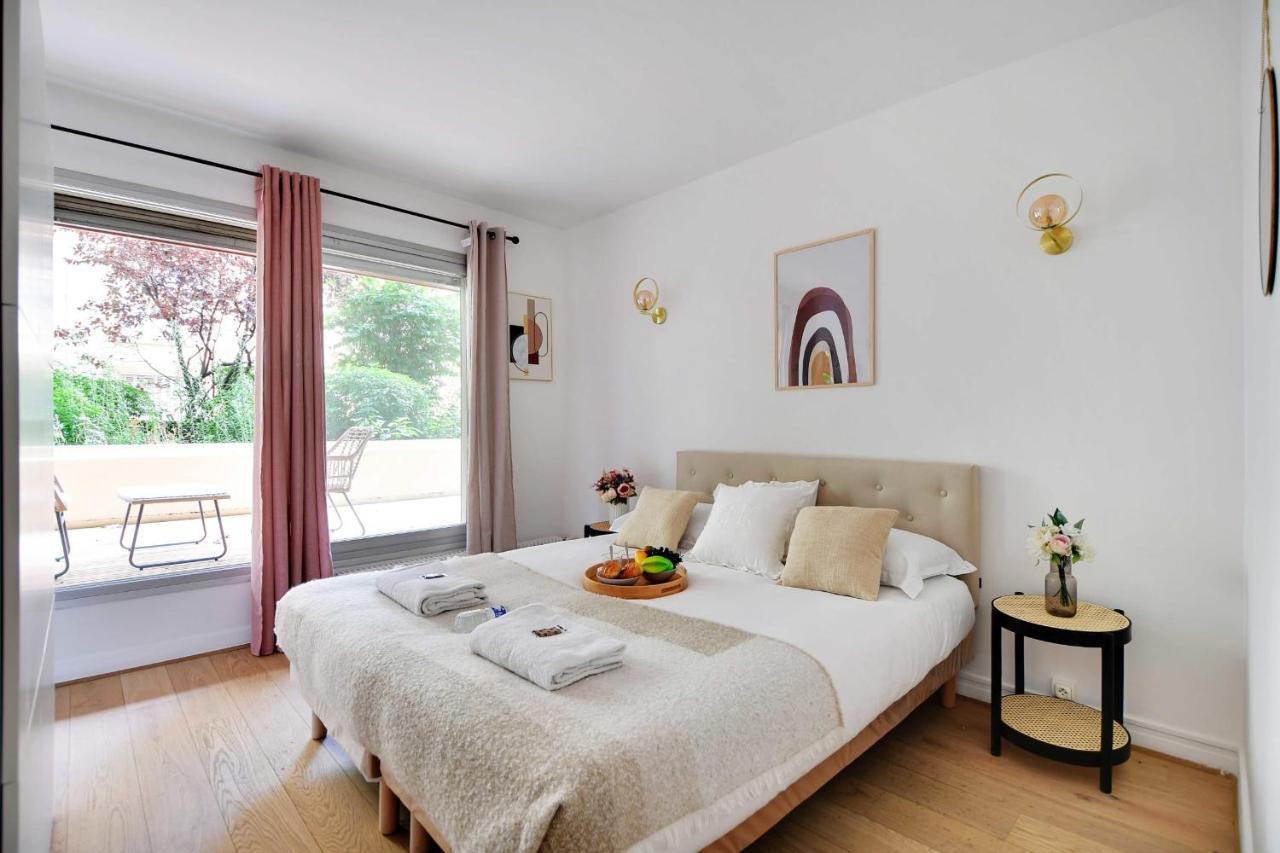 Elegant Apartment - 2Br-6P - Tour Eiffel Parijs Buitenkant foto